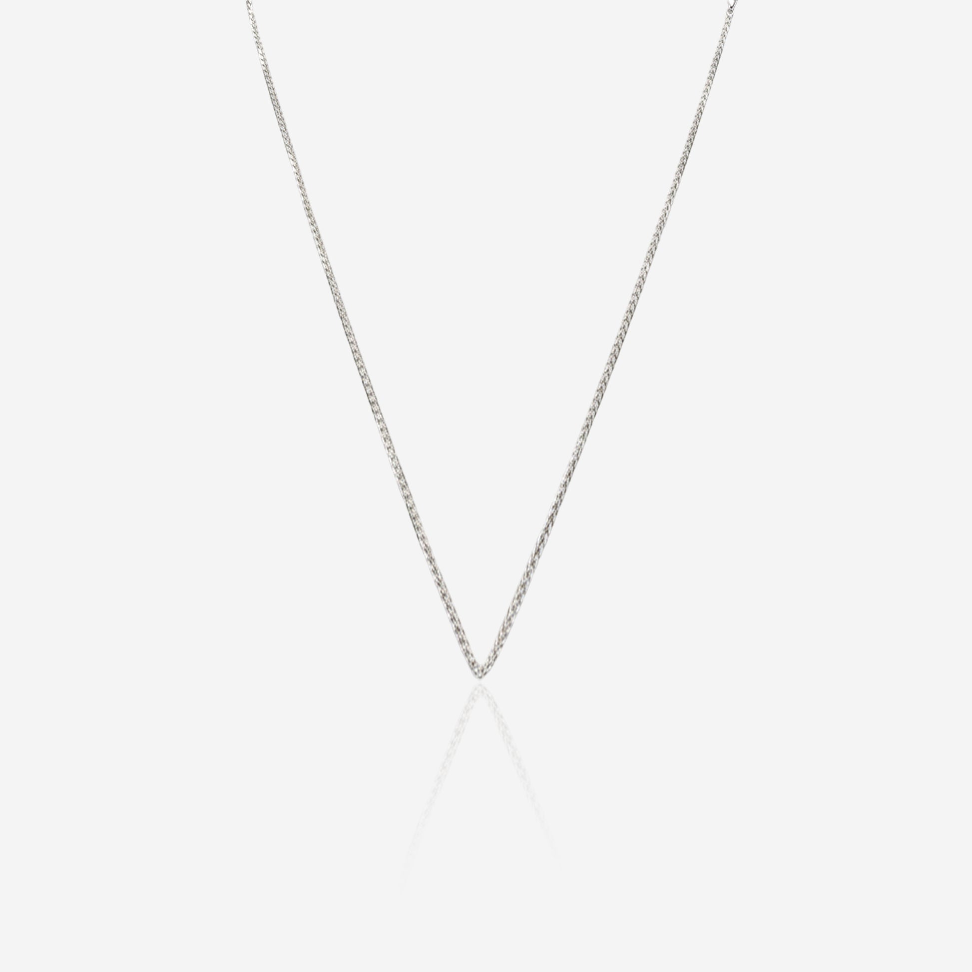 Linkveil Chain – Sterling Silver in Subtle Motion