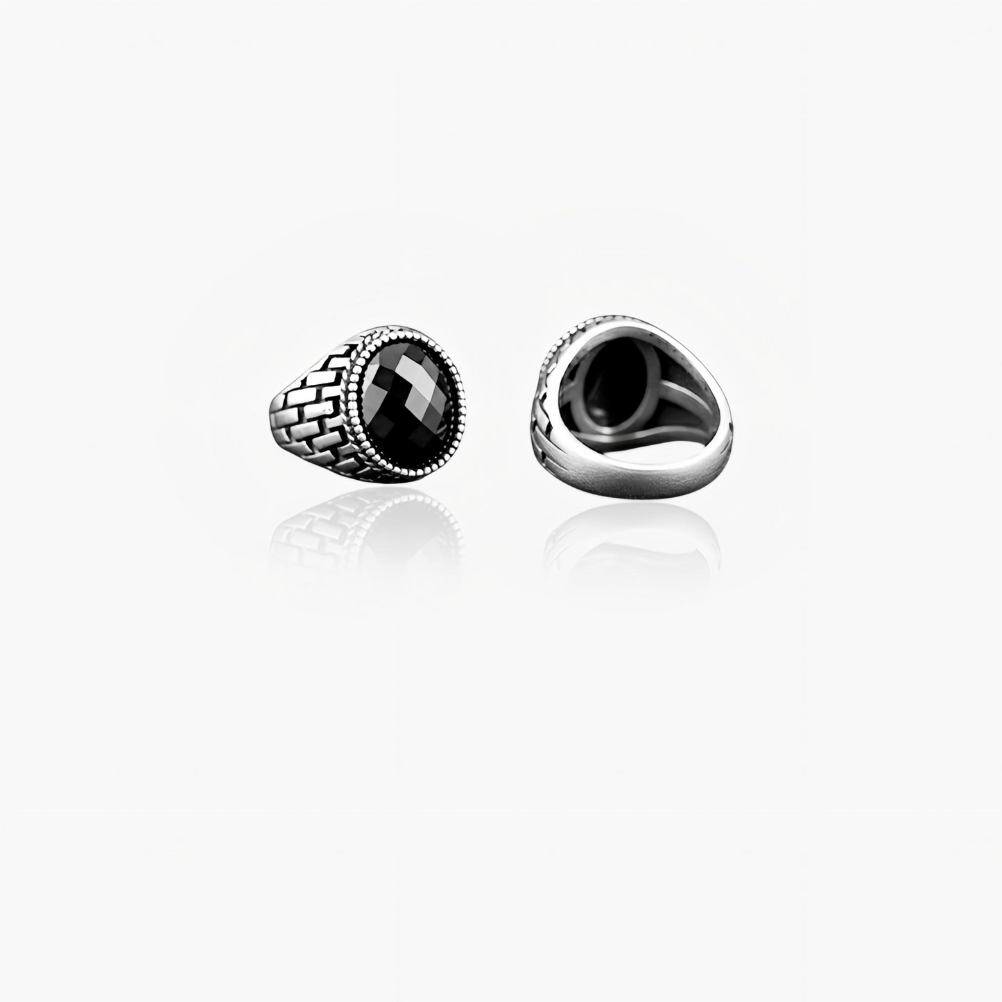 onyxmark ring – sterling silver elegance