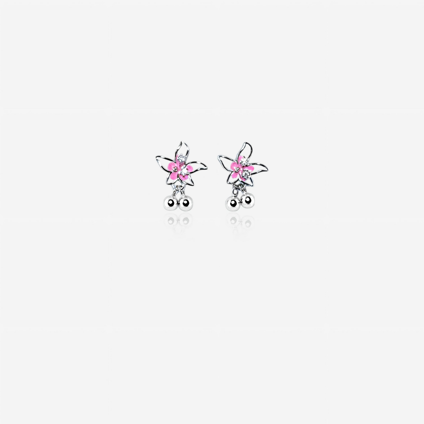 coastbeam charm earring in sterling silver