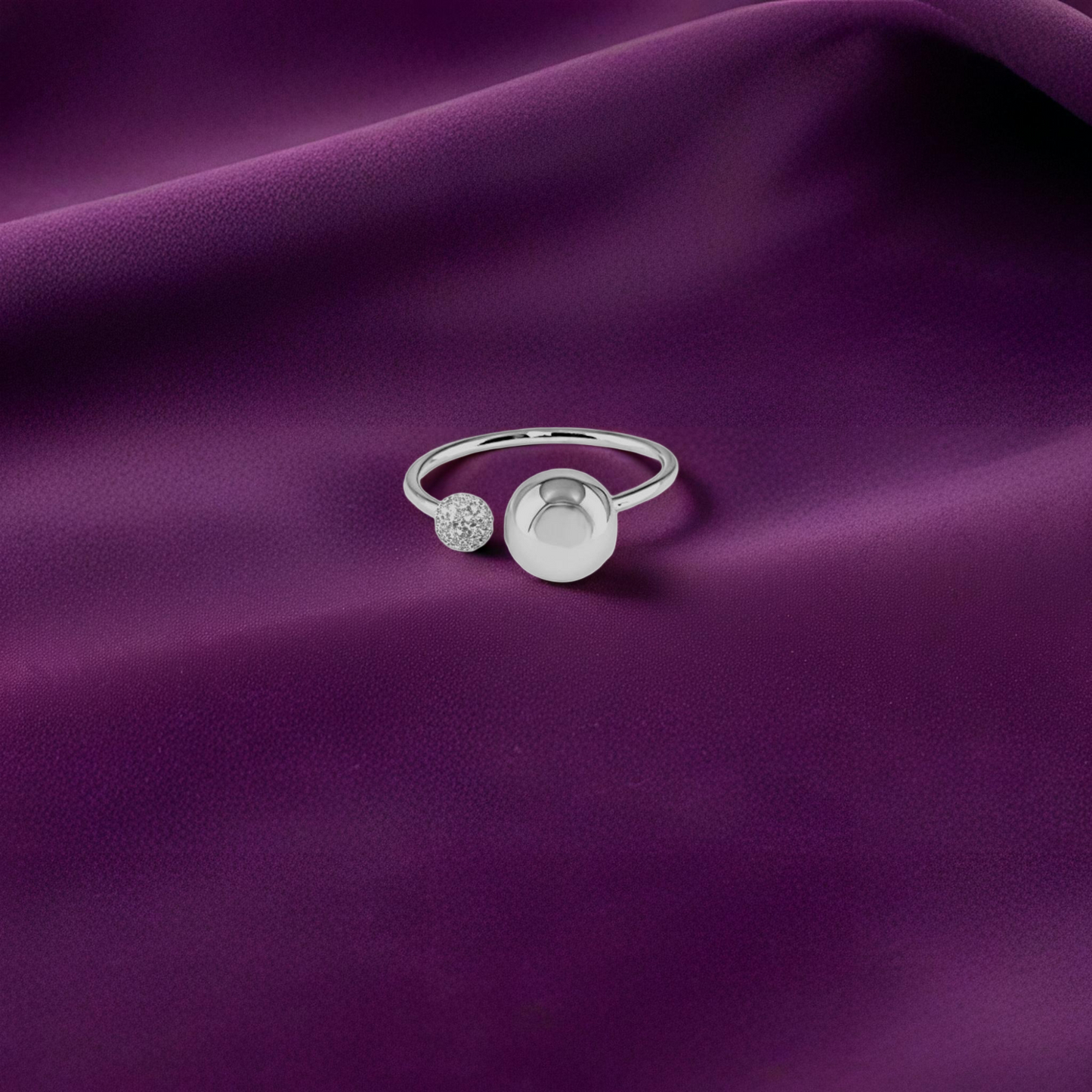 oval grace sterling silver women`s ring