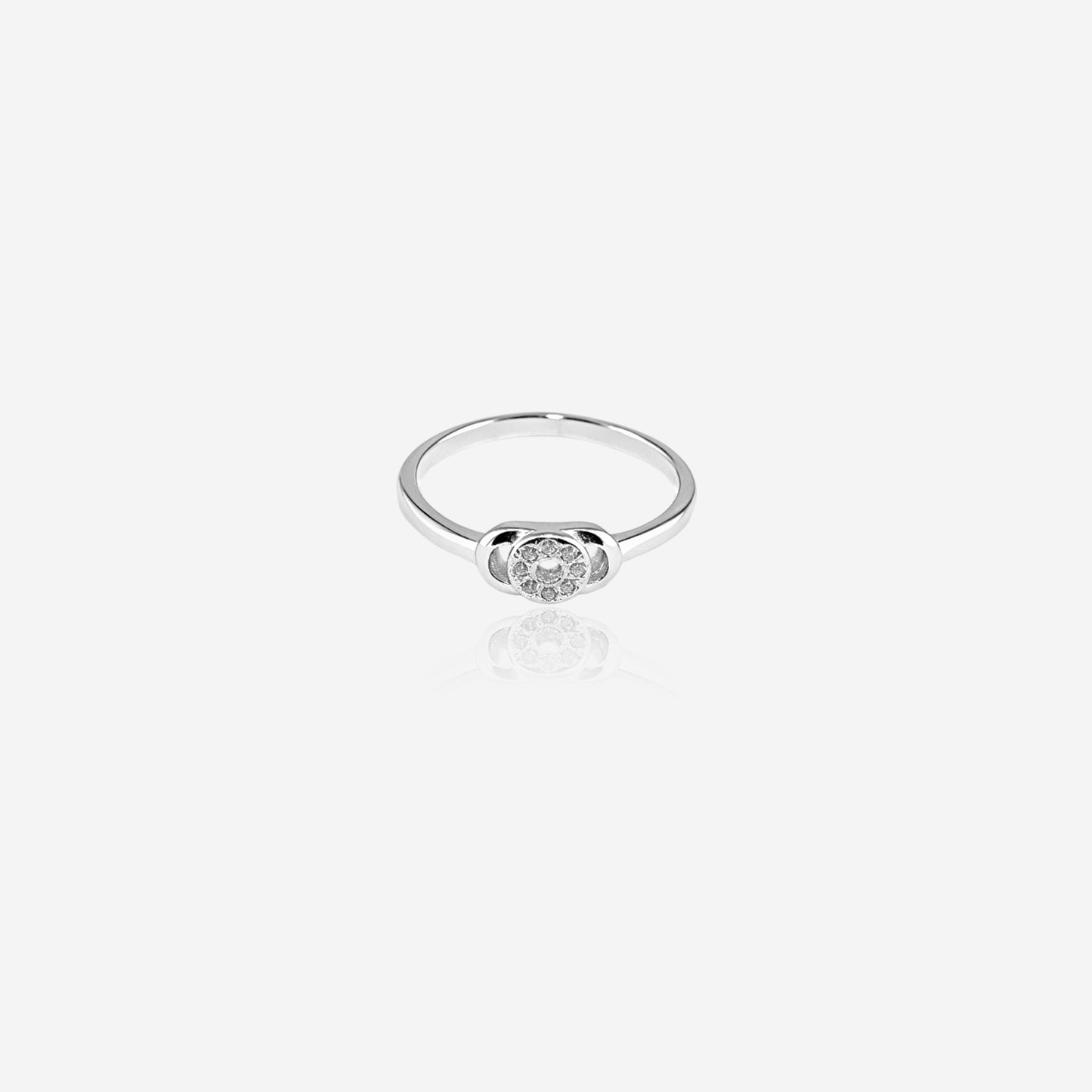 aurette ring – sterling silver in effortless brilliance