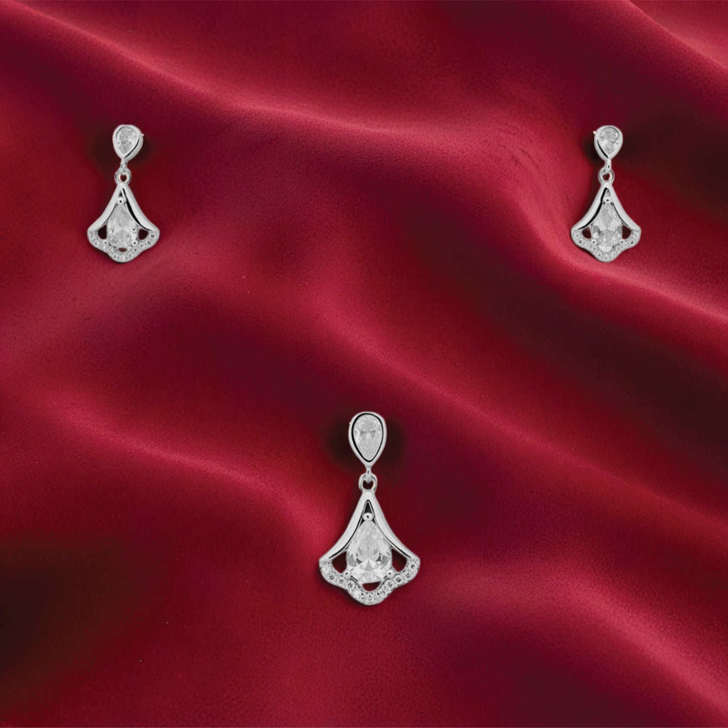 halo drift set – sterling silver with serene sparkle