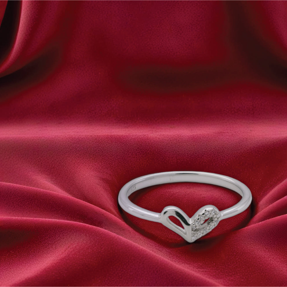 sterling silver heart ring – a timeless symbol of love