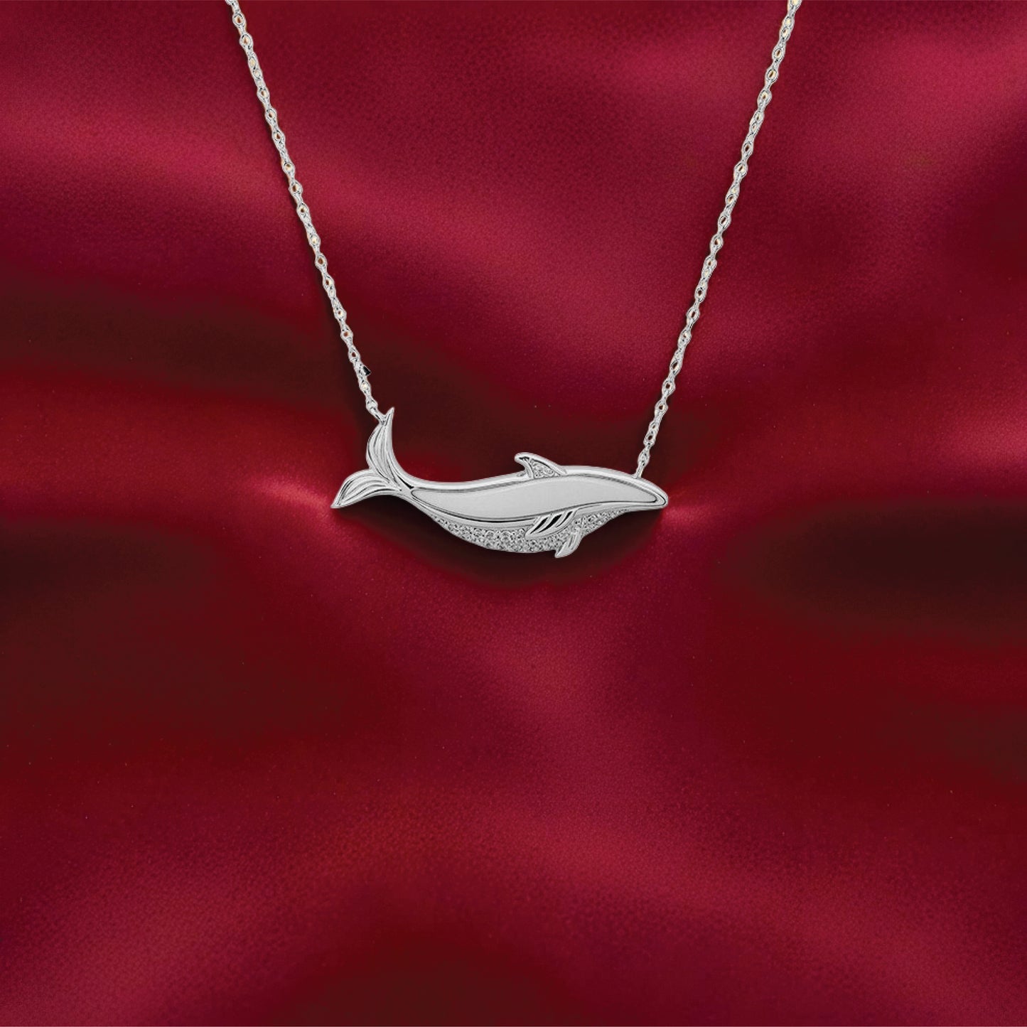 selaché pendant – sterling silver in oceanic poise