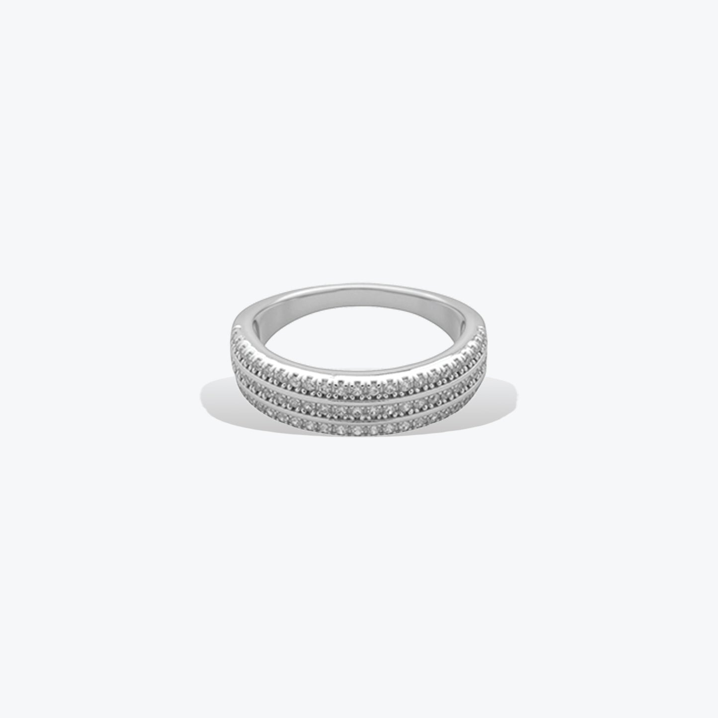 triad luxe ring – sterling silver with radiant brilliance