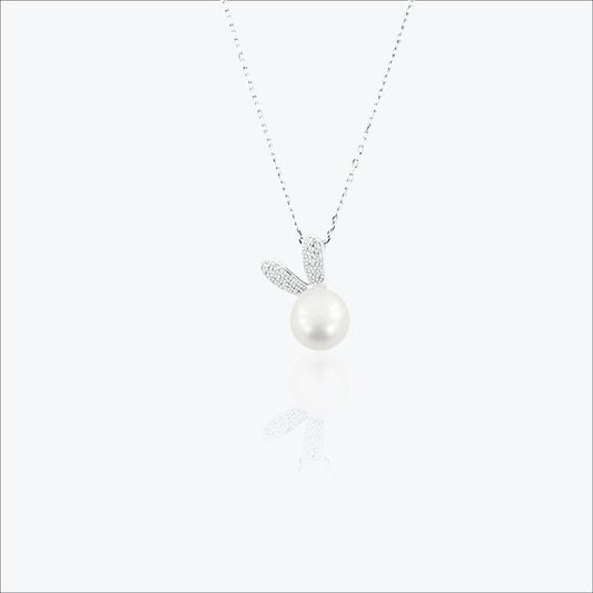 Lapinelle Pendant – Sterling Silver in Whimsical Grace