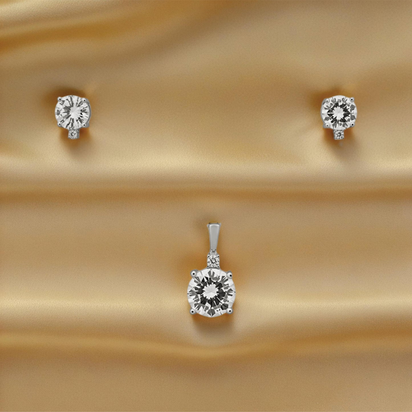 prisma pendant – sterling silver with pure elegance
