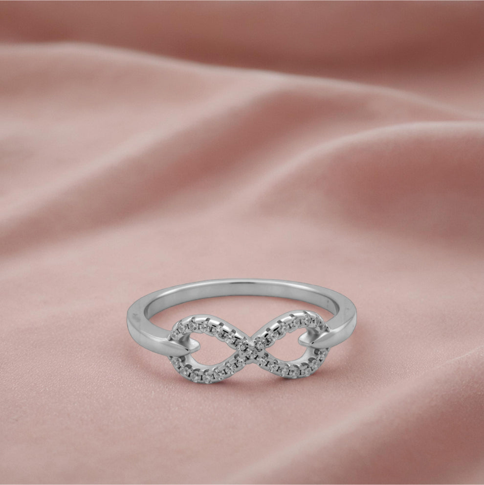 infinity ring– sterling silver with elegance