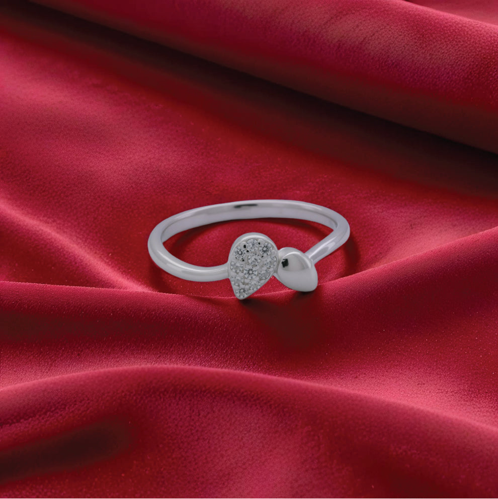 sparkling teardrop ring – a delicate sterling silver charm