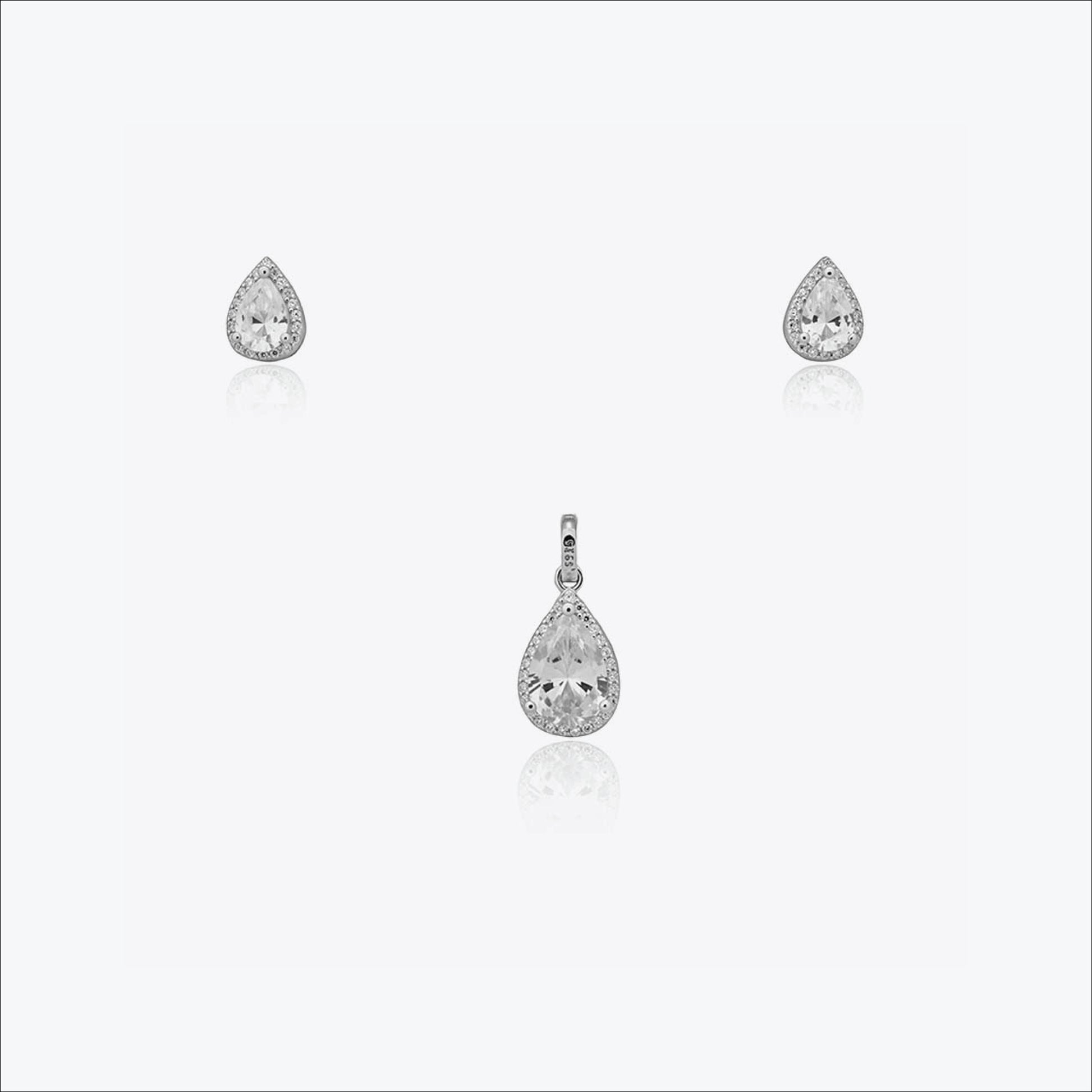 Eira Almond Set – Sterling Silver in Refined Glow