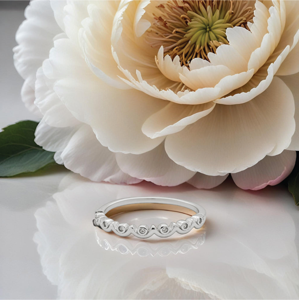 ocean wave ring – sterling silver with flowing sparkle