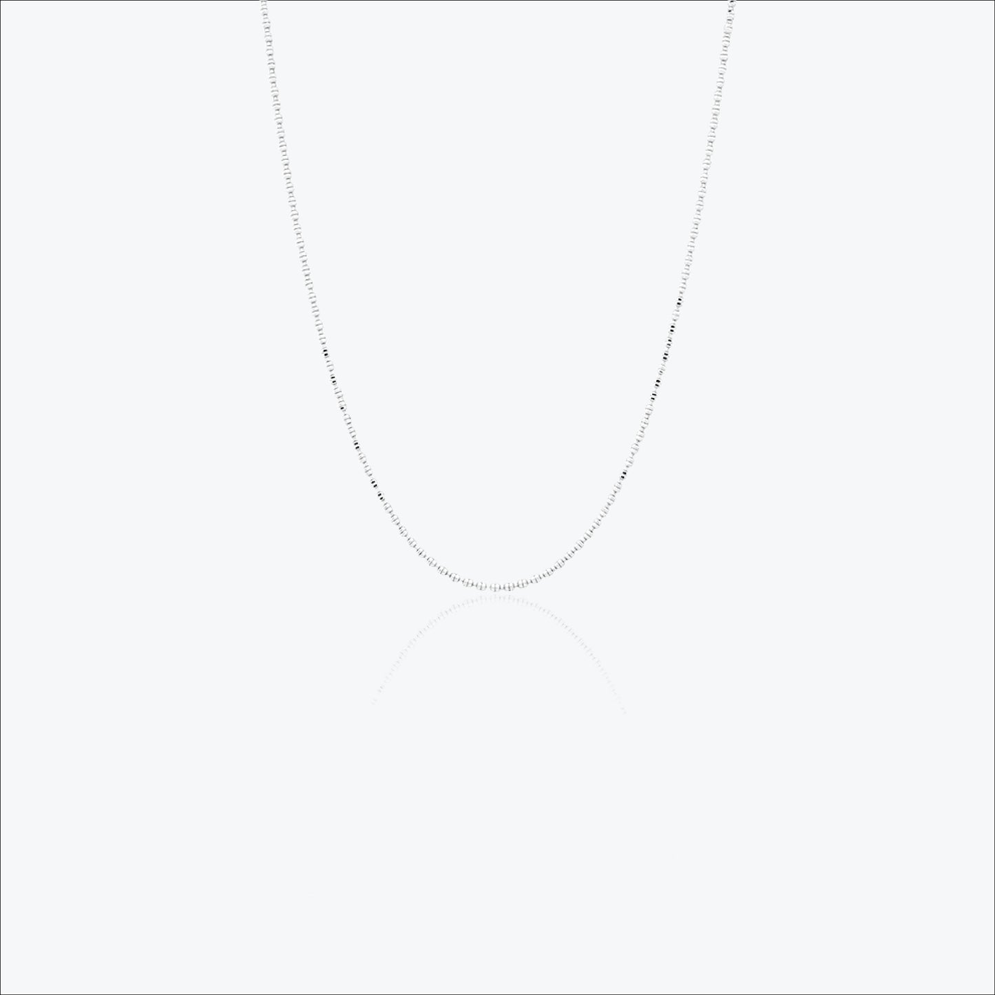 finelink chain – sterling silver in subtle motion
