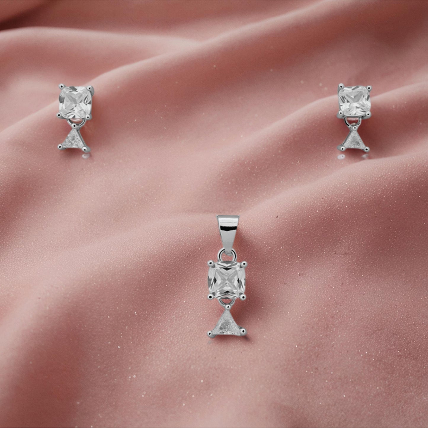 nova tier pendant – sterling silver with angular spark