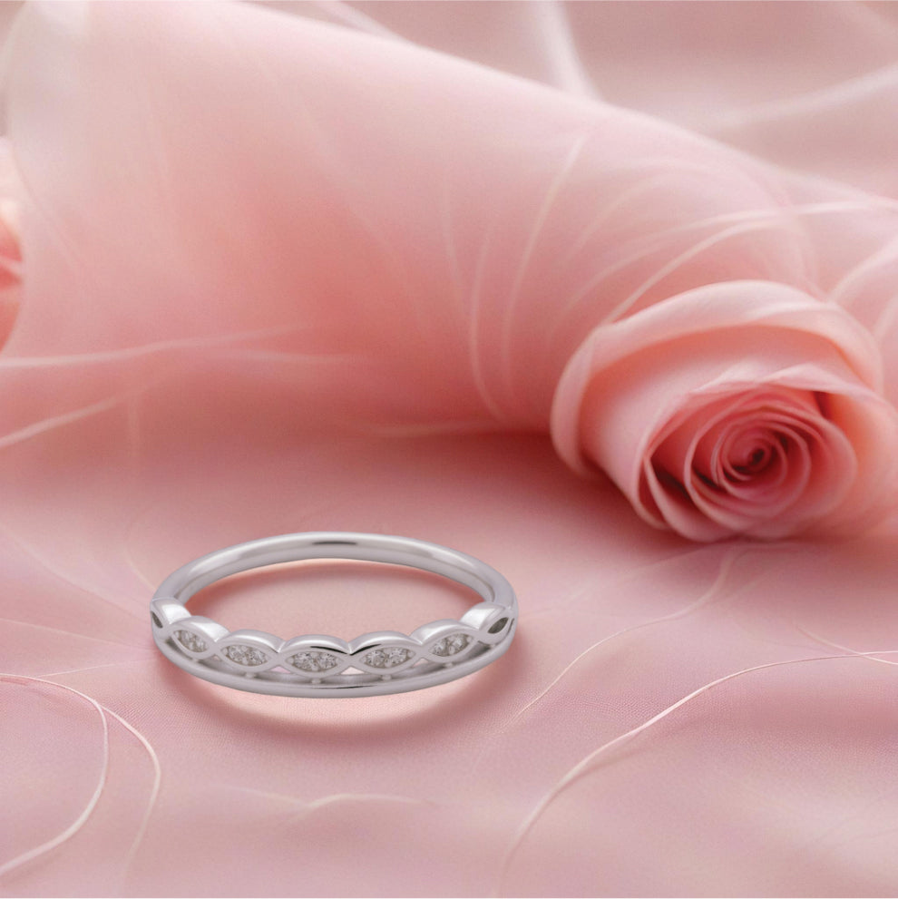 a marquise-cut pattern ring in sterling silver for elegant charm.