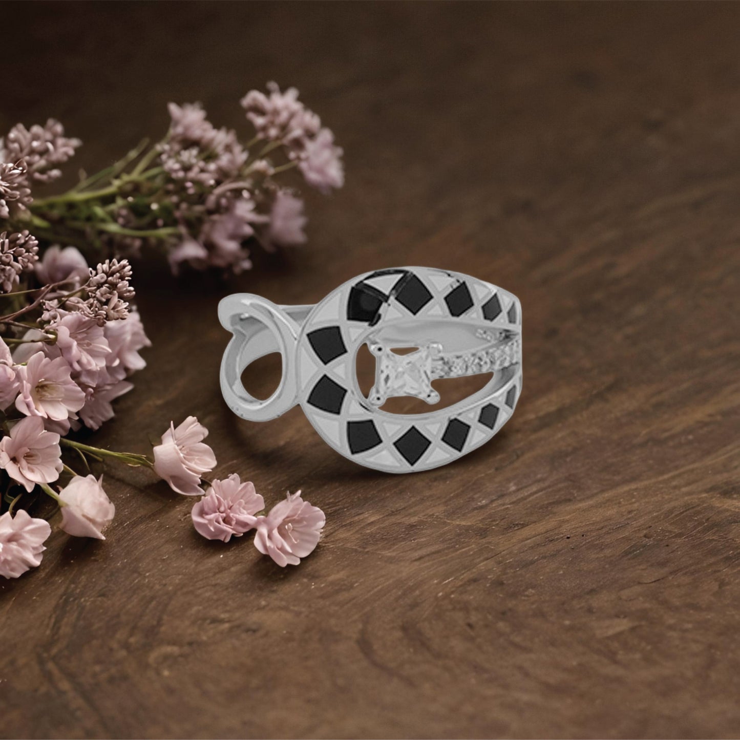 twinheart ring – sterling silver in modern romance