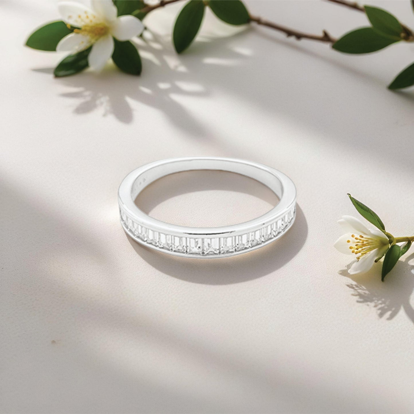elysian halo ring – sterling silver with radiant beauty