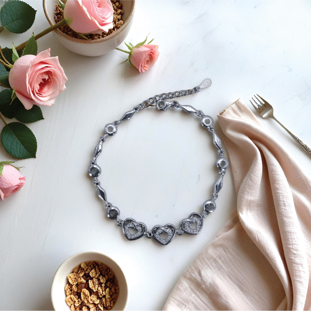 lustre heart-link bracelet – sterling silver with romantic elegance