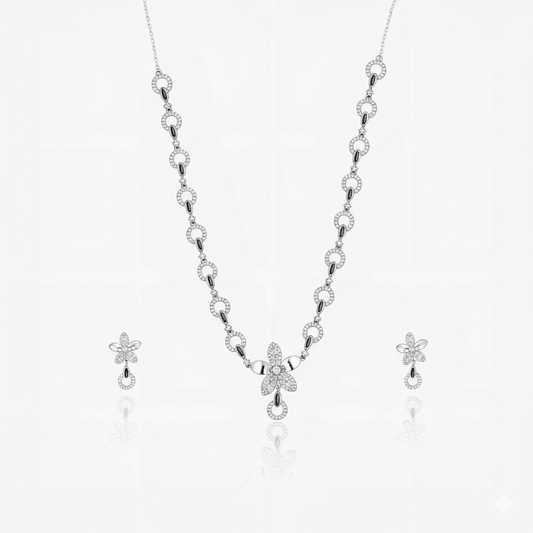 Floraxis Necklace – Sterling Silver in Bold Contrast