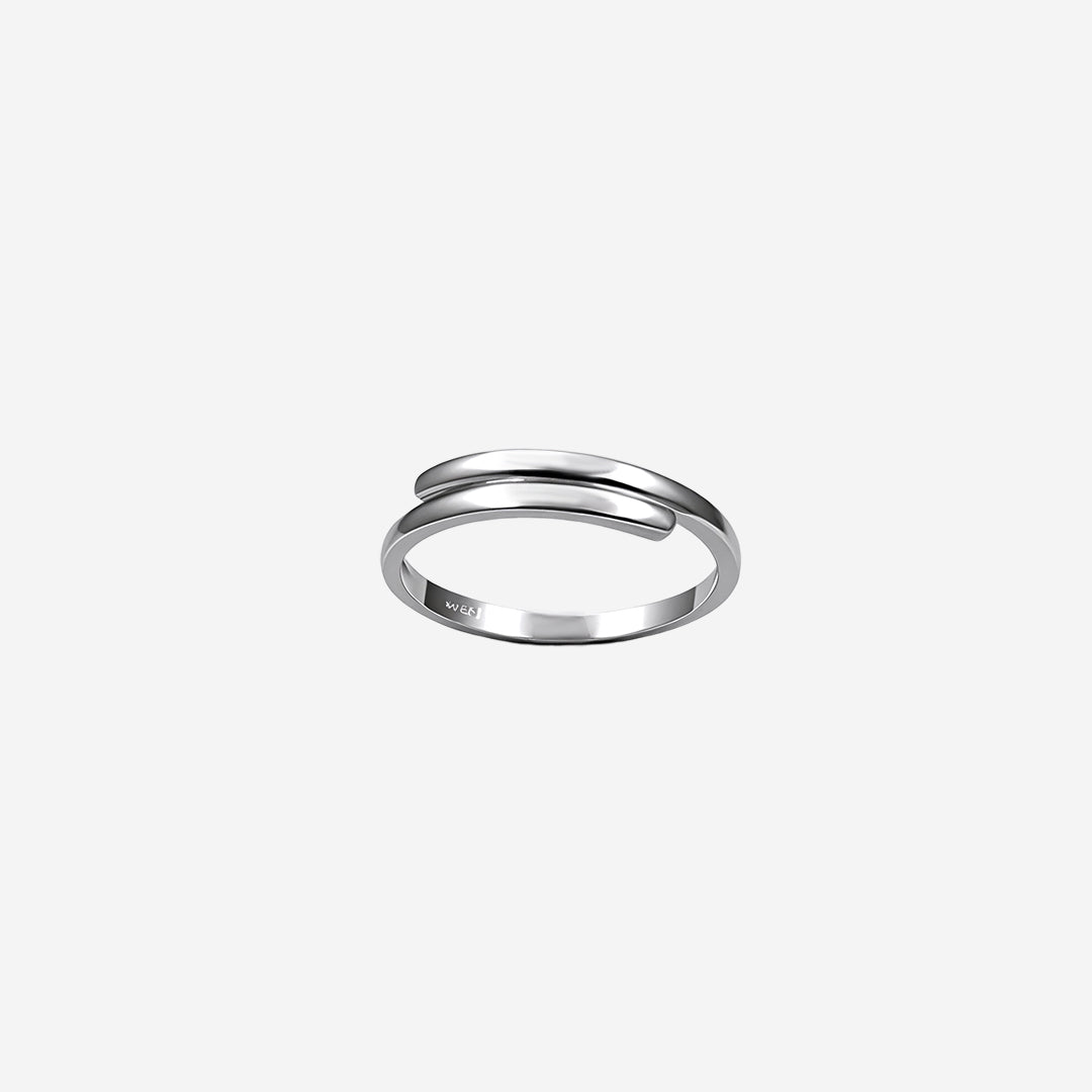 Silver Engraveline Women`s Ring