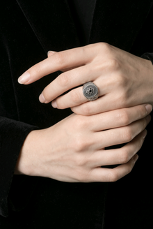 Heritage Bloom Men`s Ring in silver