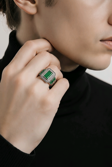Green Gem Men`s Ring in silver