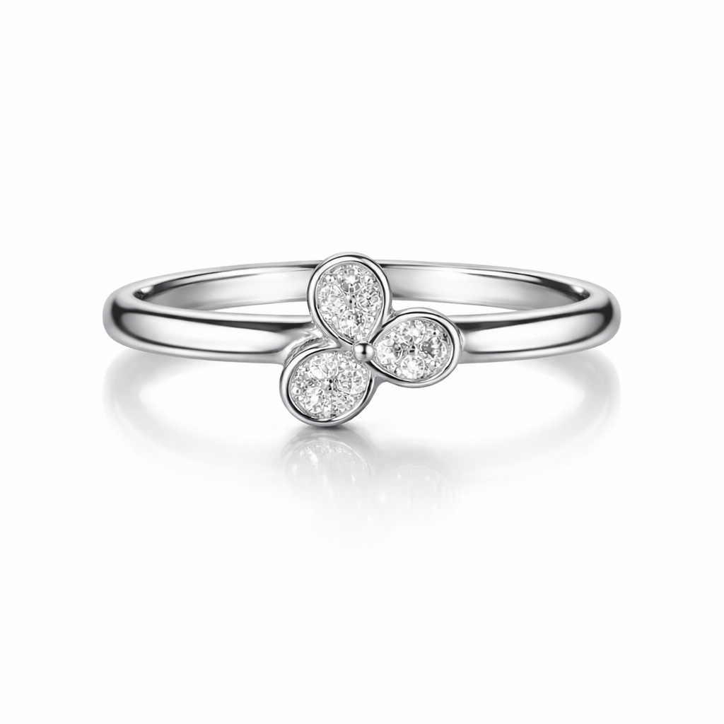 Three-Petal Bloom Ring in Silver