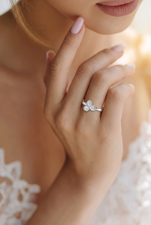 Three-Petal Bloom Ring in Silver