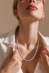 Twisted pattern Chain in silver