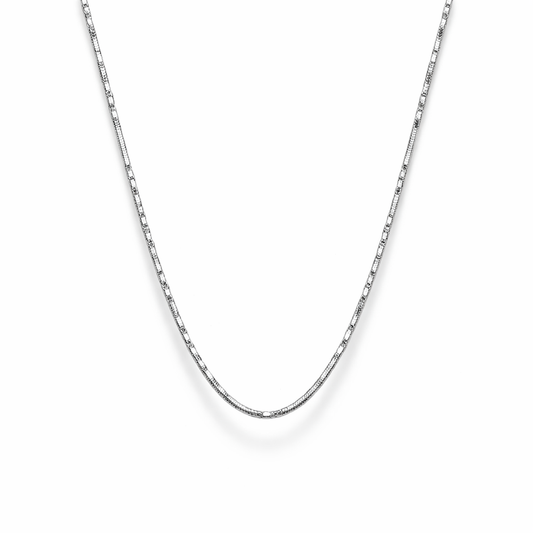 Radiant gleam chain in silver