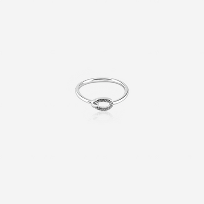 Caelina Ring – Sterling Silver in Oval Grace