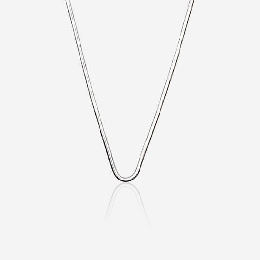 Slip Chain – Sterling Silver in Seamless Motion