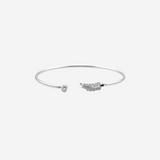 Feather patterned Women`s Bracelet in silver