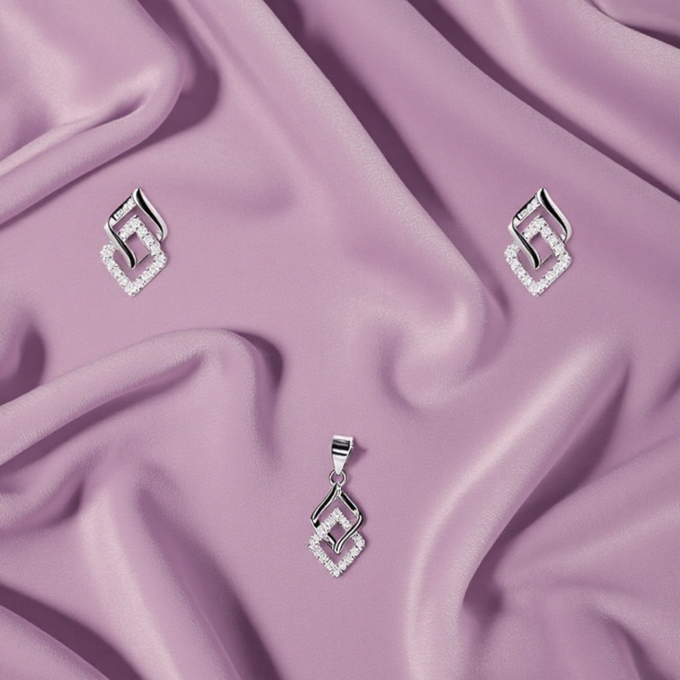 Silver Diamora Pendant set