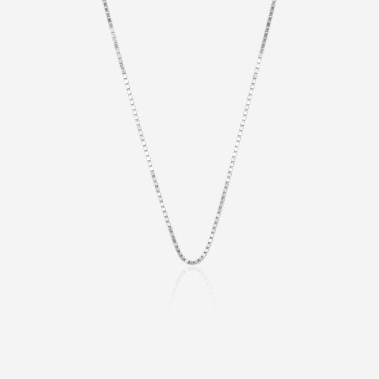 Gridline Chain – Sterling Silver in Geometric Motion
