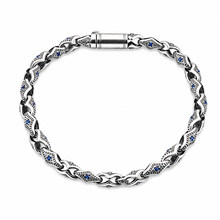Diamond shaped linked Men`s bracelet