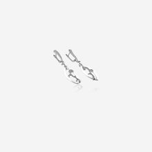 Pair of silver earrings in leaf design