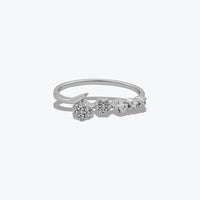 Blooming Brilliance Ring – Sterling Silver with Floral Elegance