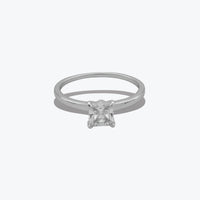 Regal Square Ring – Sterling Silver with Timeless Sophistication