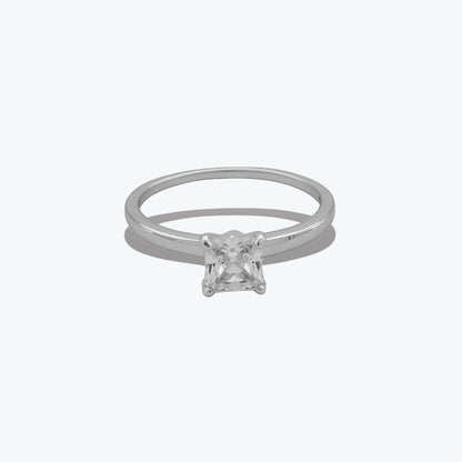 Regal Square Ring – Sterling Silver with Timeless Sophistication