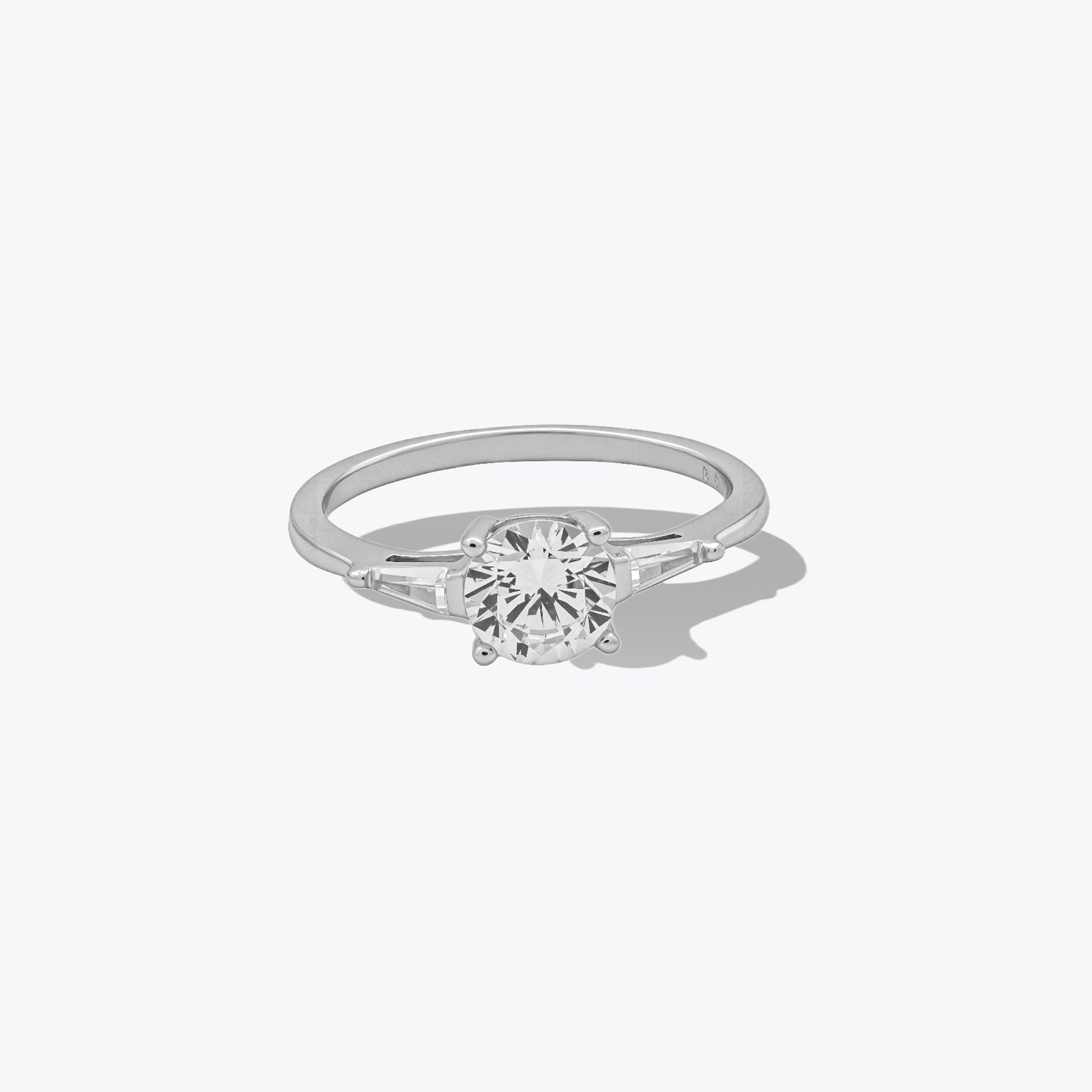 Eterna Diamond Ring – Sterling Silver with Classic Brilliance 