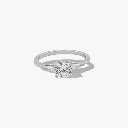 Eterna Diamond Ring – Sterling Silver with Classic Brilliance 