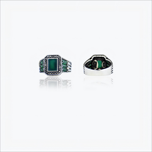 Verdantra Ring – Sterling Silver in Regal Form