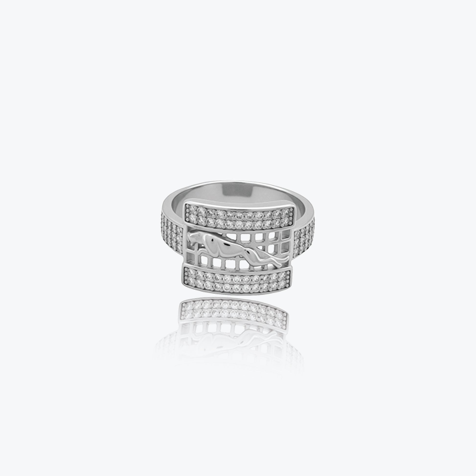 Regal Stride Men’s Ring – Sterling Silver with Dazzling Detail