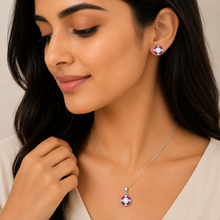 Pinklight Pendant with earrings in silver