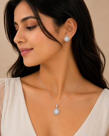 Eira Crest Pendant with earrings in silver