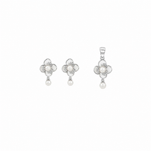 Glam pearl Pendant with earrings in silver