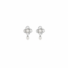Glam pearl Pendant with earrings in silver