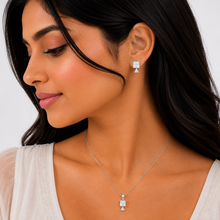 Nova Tier Pendant with earrings in silver