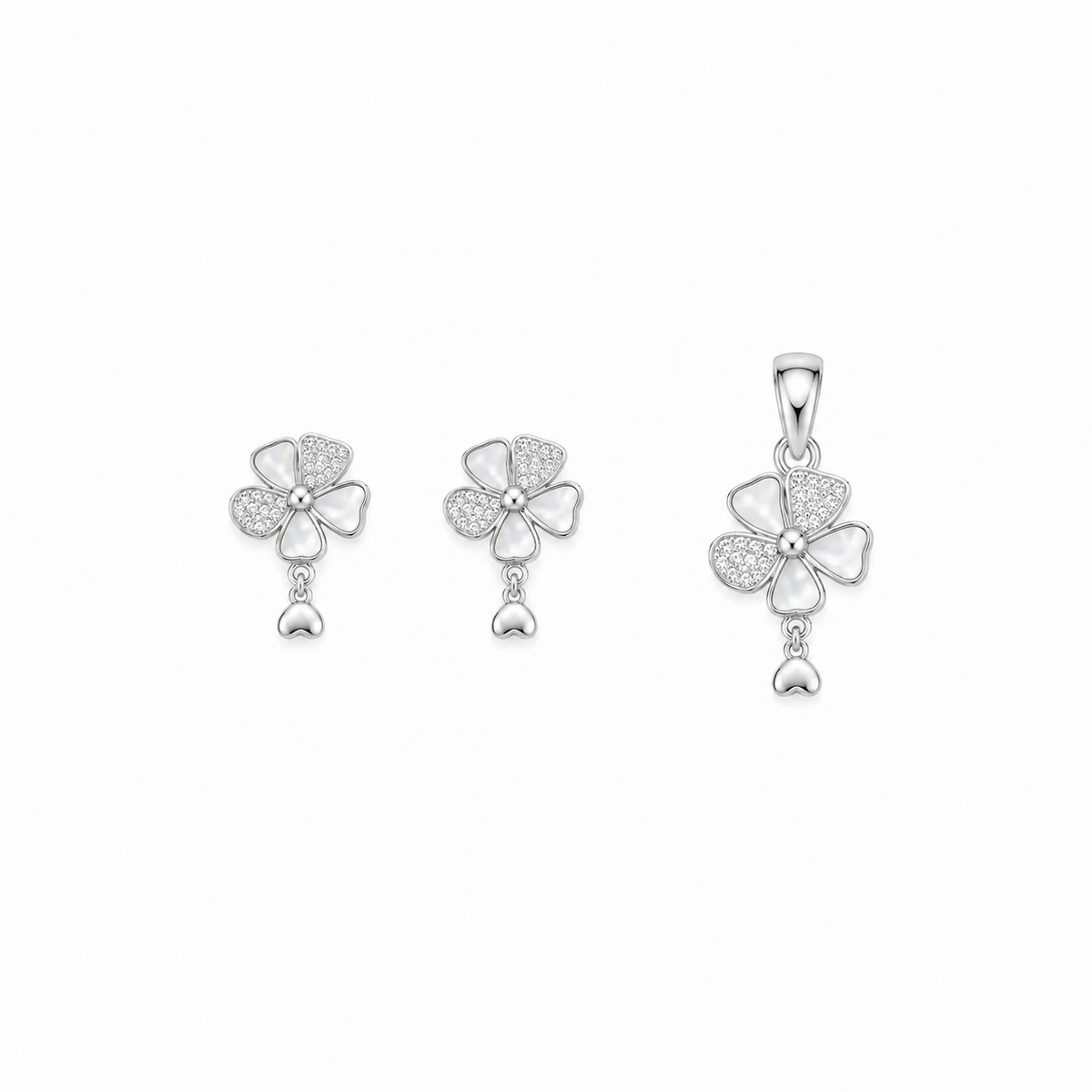Floral Pendant with earrings in silver