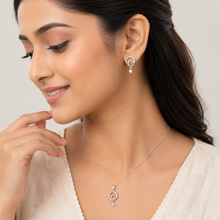 Celeste Flow Pendant with earrings in silver